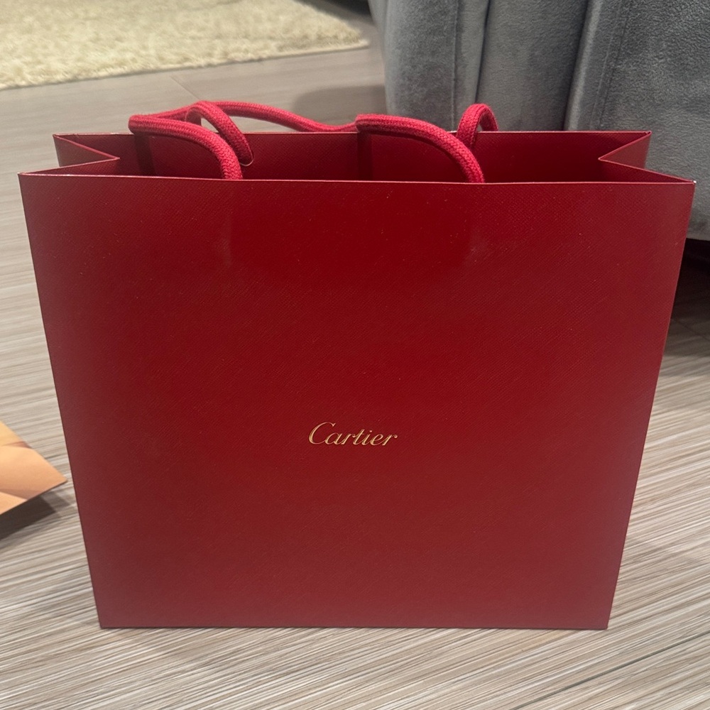 Cartier Luxurious Red Tote Bag - Picture 2 of 5